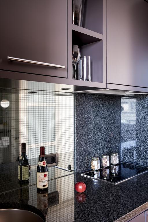 Studio,1652742235:JPEG